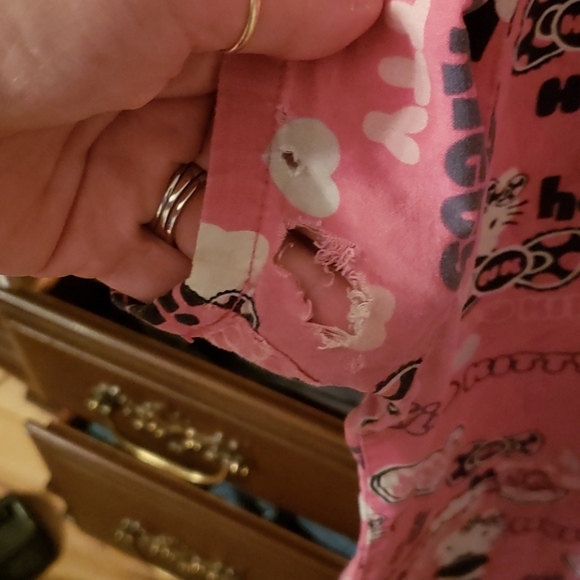 Scrub top - Picture 3 of 3